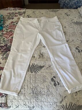Caslon White Women’s Skinny Ankle Jeans